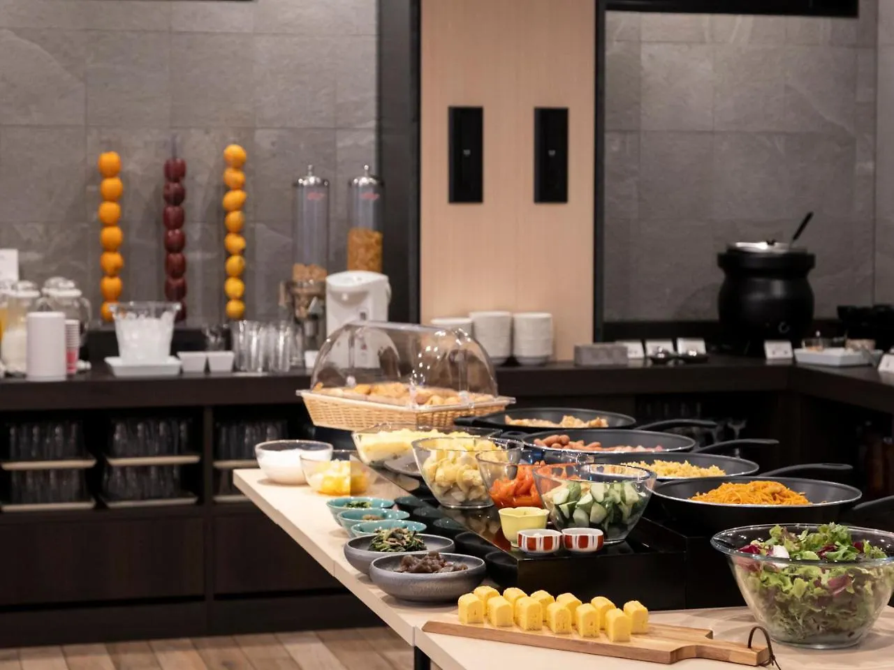 Apa Hotel Kyoto Gojo Omiya 3*,