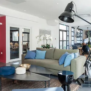 https://rsidence-service-seniors-montana.fr-provencehotel.com