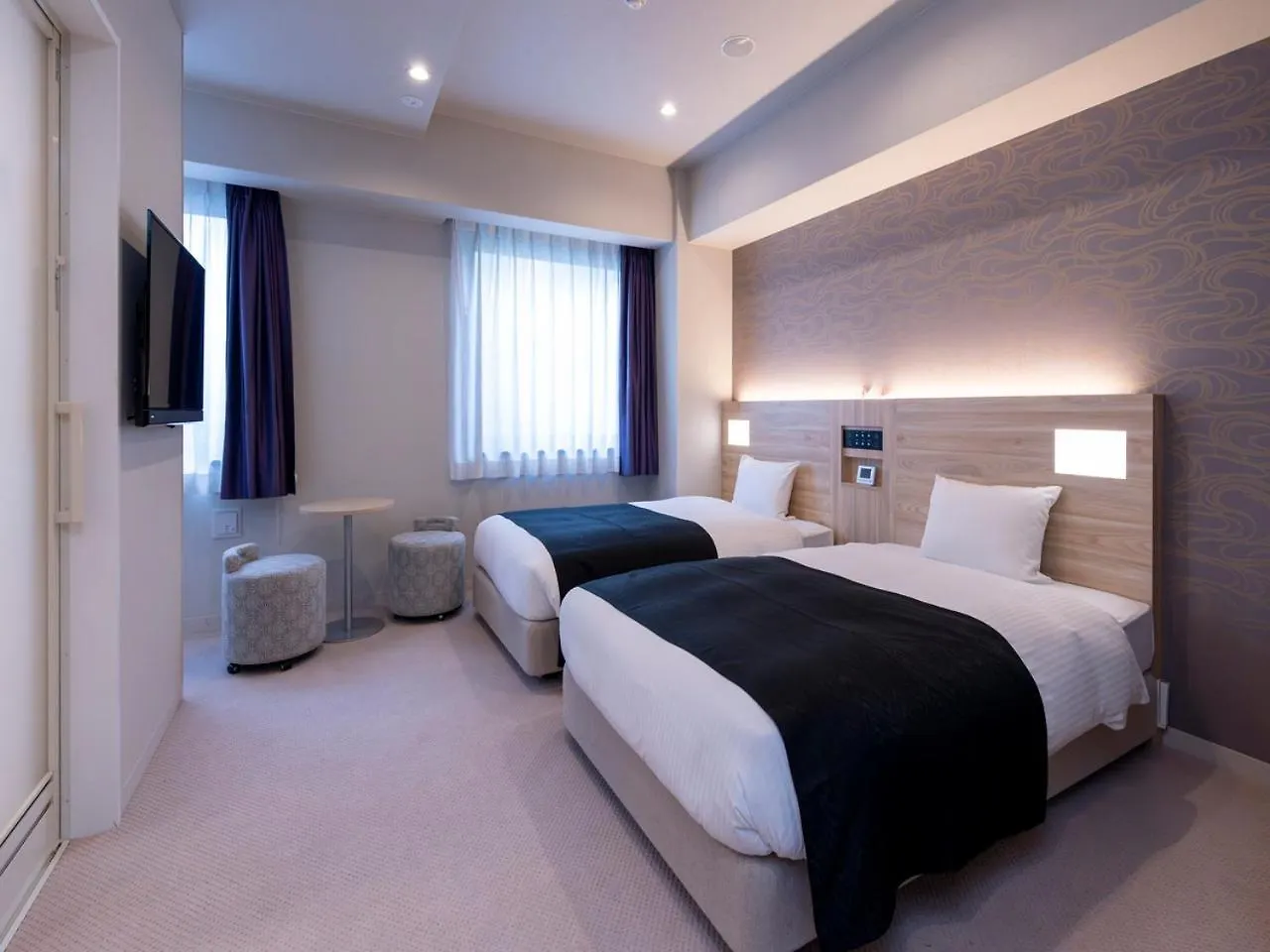 Apa Hotel Kyoto Gojo Omiya 3*,  日本